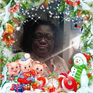 Meet your Posher, Nora